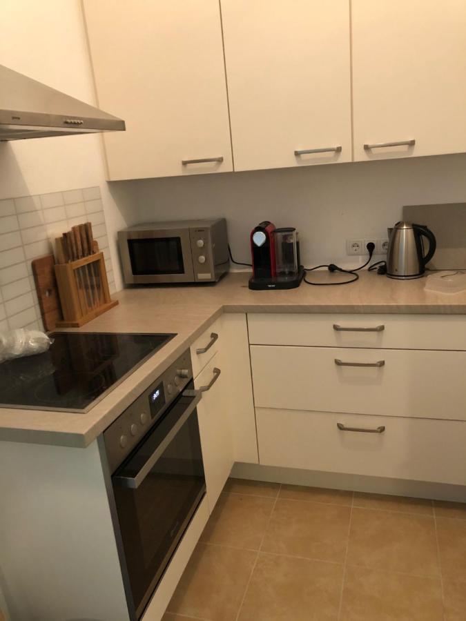 Appartement Grosse 4 Zimmer Wohnung. Schonbrunn-nahe! *