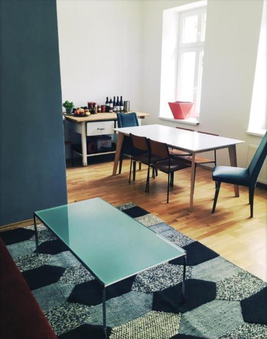 Grosse 4 Zimmer Wohnung. Schonbrunn-nahe! Appartement